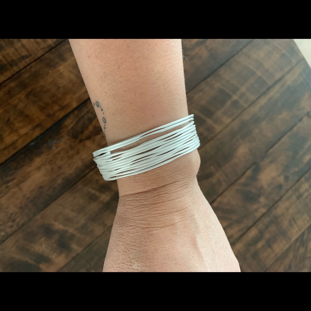 Silver bracelets - Picture 2 of 2